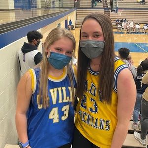 Meet your Posher, Olivia